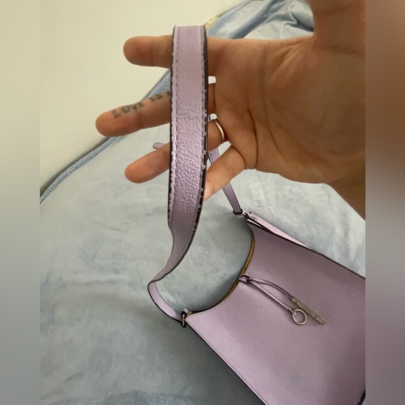 CALVIN KLEIN PURPLE SHOULDER PURSE - Picture 3 of 10